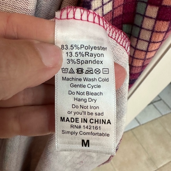 LuLaRoe Sarah Long Sleeve Duster Cardigan Pixelated Floral Print Size Medium M - Picture 11 of 12